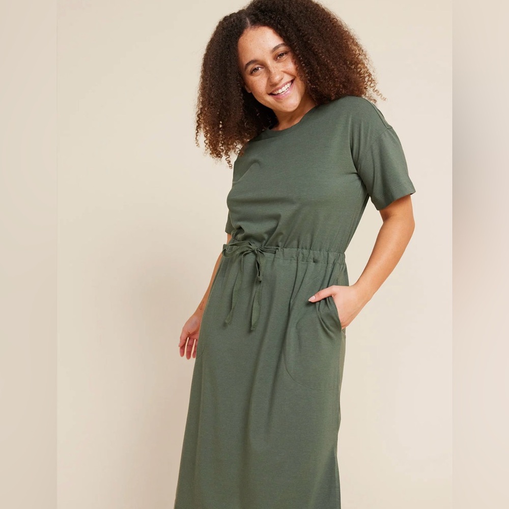 Boody t-shirt tie dress moss bamboo viscose - side pockets - NWT